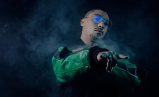 310x190 maes sort premier album pure vendredi